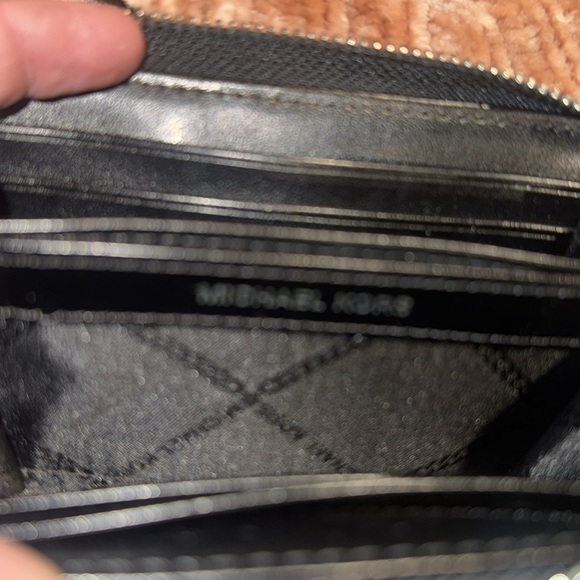 Michael Kors | Jet Set Small Zip-Around Leopard Card Case Wallet - Picture 10 of 10